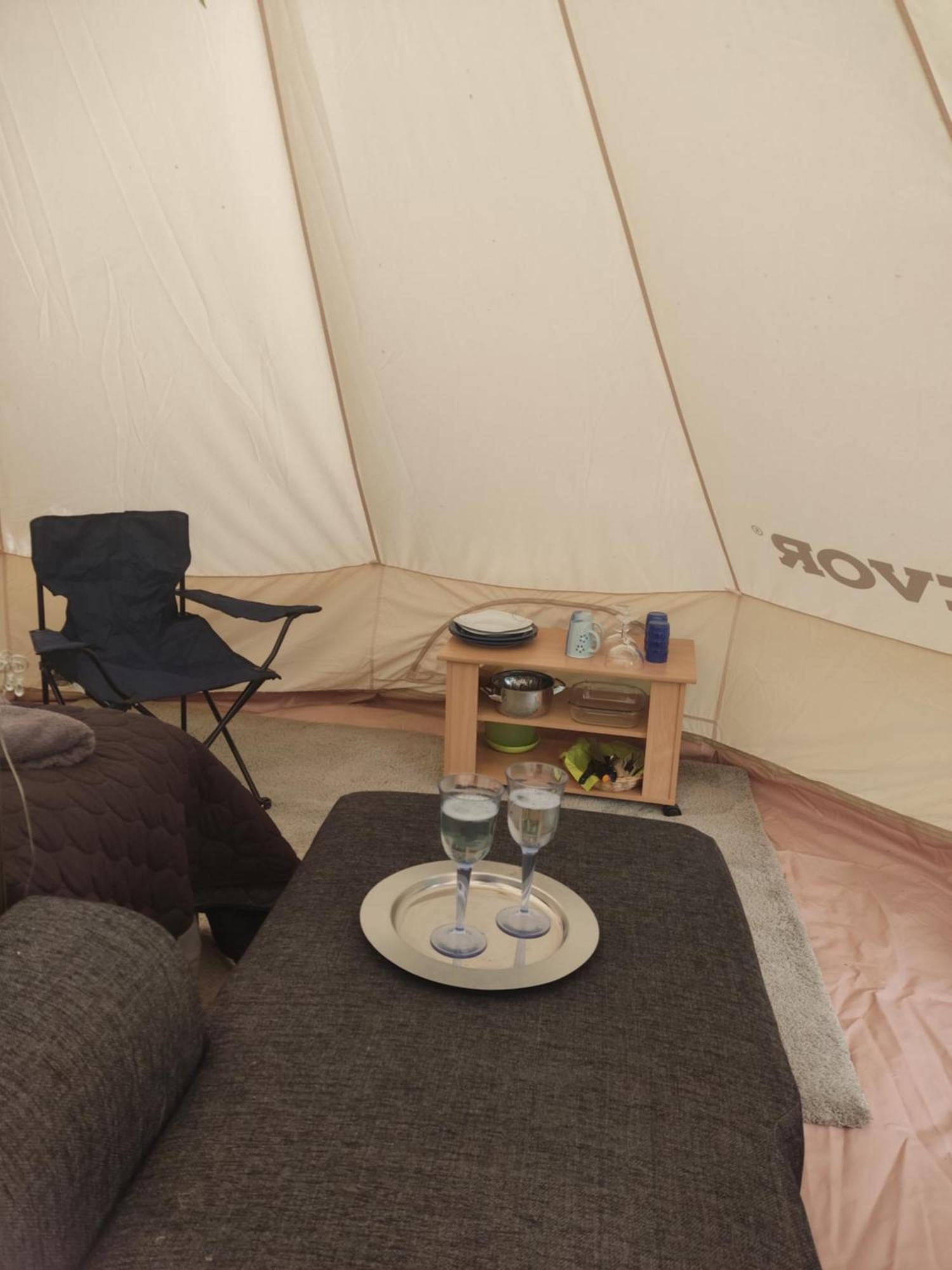 Koskentien Kotimajoitus & Luxury Glamping Apartman Jämsä Kültér fotó